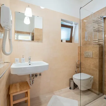 别墅 Valade In - Haus Fuer 6 Personen 巴莱