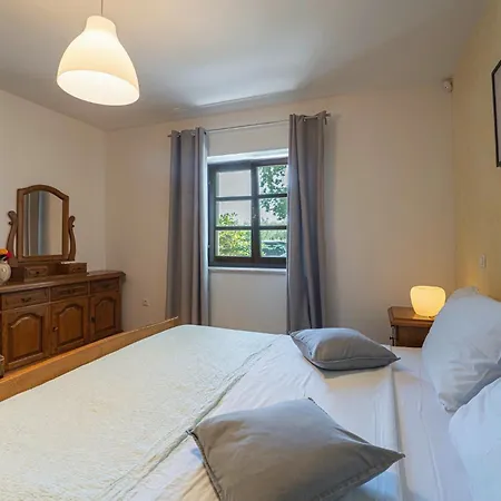 Valade In - Haus Fuer 6 Personen 别墅